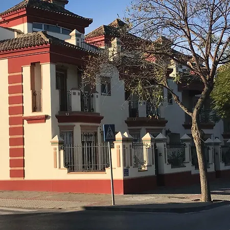 Adosado Cerca De La Playa *