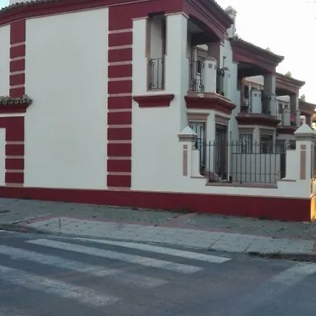 Adosado Cerca De La Playa *